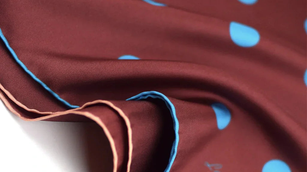 How to care for a silk scarf: a complete guide